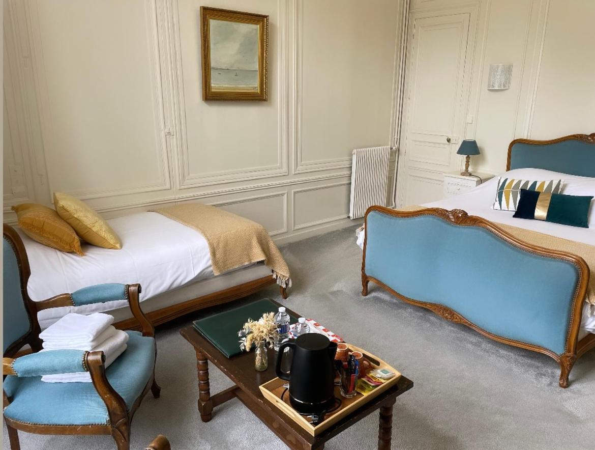Hotel Du Chateau De Quineville Ngoại thất bức ảnh