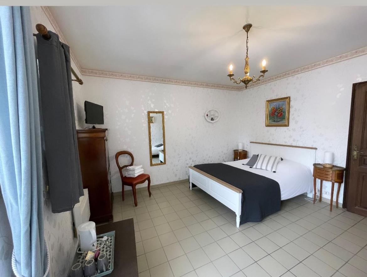 Hotel Du Chateau De Quineville Ngoại thất bức ảnh